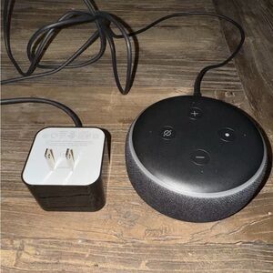 Amazon Echo Dot (3rd Generation) Smart Speaker - Charcoal